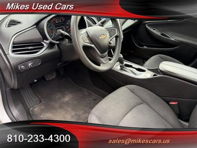2020 Chevrolet Malibu LT   - Photo 9 - Flint, MI 48503