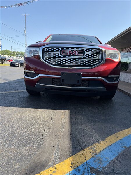 2019 GMC Acadia Denali AWD's photo