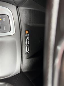 2019 Chevrolet Equinox Premier - Photo 16 - Flint, MI 48503