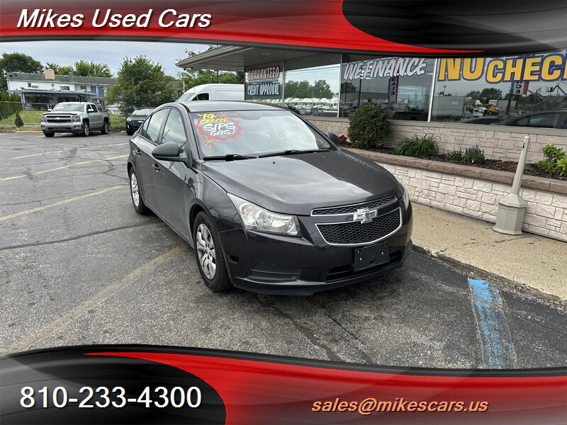 2014 Chevrolet Cruze LS Auto - Photo 1 - Flint, MI 48503