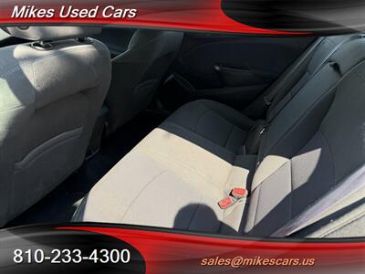 2017 Chevrolet Cruze LT Auto   - Photo 9 - Flint, MI 48503
