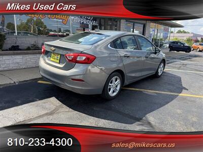 2017 Chevrolet Cruze LT Auto   - Photo 5 - Flint, MI 48503