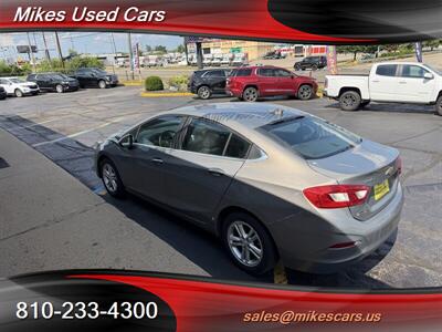 2017 Chevrolet Cruze LT Auto   - Photo 8 - Flint, MI 48503
