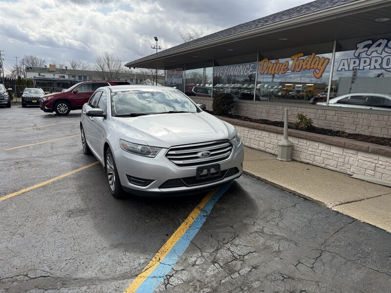 2013 Ford Taurus Limited  