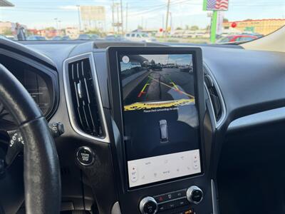 2024 Ford Edge SEL   - Photo 16 - Flint, MI 48503