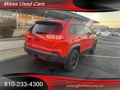 2019 Jeep Cherokee Trailhawk - Photo 10 - Flint, MI 48503