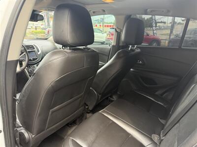 2015 Chevrolet Trax LTZ - Photo 10 - Flint, MI 48503