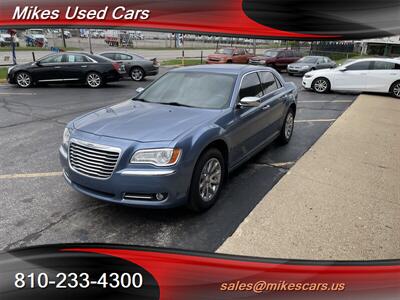 2011 Chrysler 300 Series Limited   - Photo 26 - Flint, MI 48503