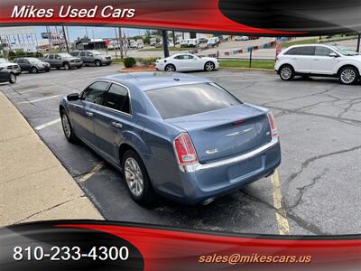 2011 Chrysler 300 Series Limited   - Photo 72 - Flint, MI 48503
