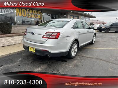 2015 Ford Taurus SEL   - Photo 12 - Flint, MI 48503