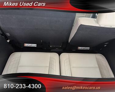 2018 Ford Explorer Platinum   - Photo 6 - Flint, MI 48503