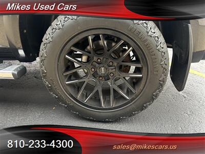 2017 RAM 1500 Laramie   - Photo 42 - Flint, MI 48503