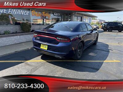 2015 Dodge Charger SXT   - Photo 6 - Flint, MI 48503