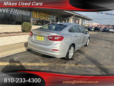2017 Chevrolet Cruze Premier Auto   - Photo 5 - Flint, MI 48503