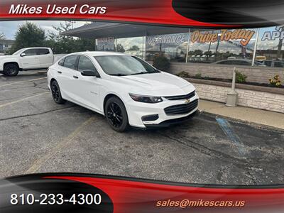 2018 Chevrolet Malibu LT   - Photo 2 - Flint, MI 48503