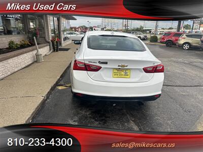 2018 Chevrolet Malibu LT   - Photo 6 - Flint, MI 48503