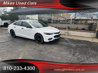 2018 Chevrolet Malibu LT   - Photo 1 - Flint, MI 48503