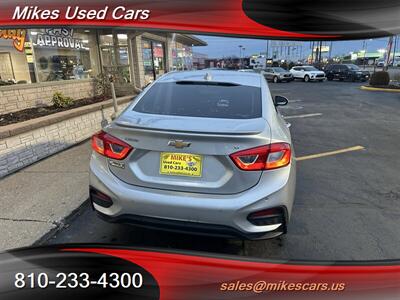 2017 Chevrolet Cruze LT Auto   - Photo 13 - Flint, MI 48503