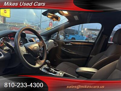 2017 Chevrolet Cruze LT Auto   - Photo 15 - Flint, MI 48503