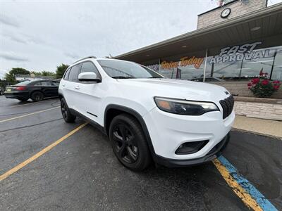 2019 Jeep Cherokee Latitude Plus - Photo 2 - Flint, MI 48503