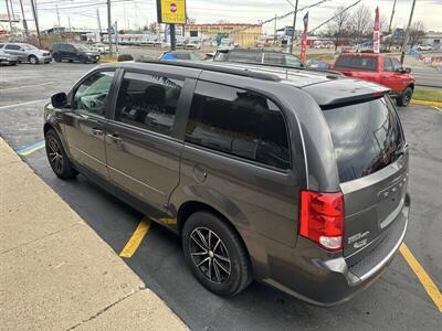 2016 Dodge Grand Caravan SXT - Photo 28 - Flint, MI 48503