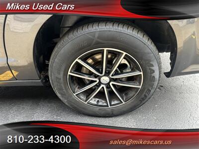2016 Dodge Grand Caravan SXT - Photo 18 - Flint, MI 48503