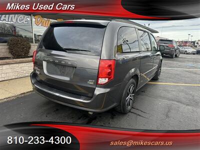2016 Dodge Grand Caravan SXT - Photo 12 - Flint, MI 48503