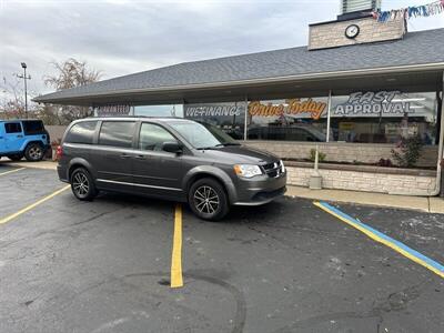 2016 Dodge Grand Caravan SXT - Photo 4 - Flint, MI 48503