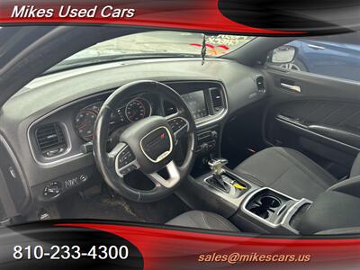 2015 Dodge Charger SXT   - Photo 7 - Flint, MI 48503