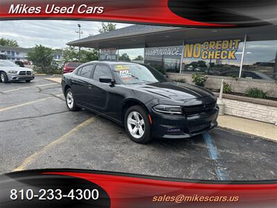 2015 Dodge Charger SXT   - Photo 1 - Flint, MI 48503