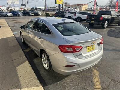 2017 Chevrolet Cruze Premier Auto - Photo 11 - Flint, MI 48503