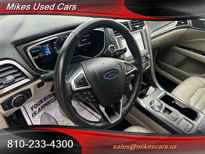 2017 Ford Fusion SE - Photo 12 - Flint, MI 48503