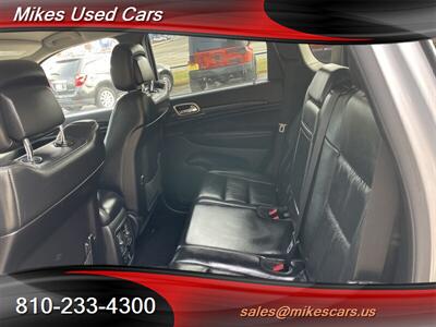 2011 Jeep Grand Cherokee Laredo   - Photo 47 - Flint, MI 48503