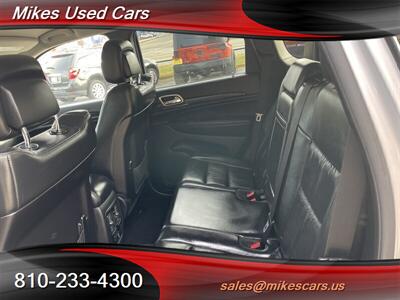 2011 Jeep Grand Cherokee Laredo   - Photo 48 - Flint, MI 48503