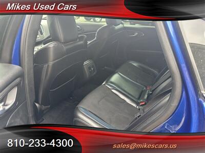 2015 Chrysler 200 S   - Photo 6 - Flint, MI 48503