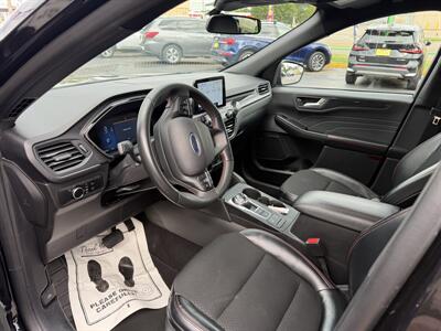 2025 Ford Escape ST-Line   - Photo 9 - Flint, MI 48503