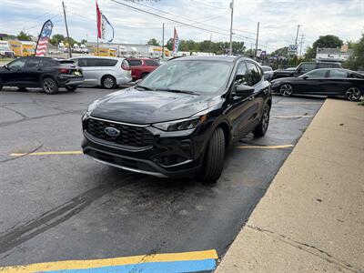 2025 Ford Escape ST-Line   - Photo 4 - Flint, MI 48503