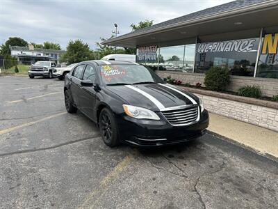 2013 Chrysler 200 Touring   - Photo 38 - Flint, MI 48503