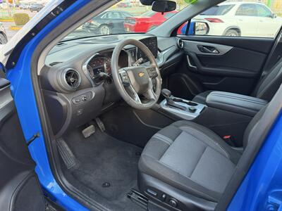 2025 Chevrolet Blazer LT   - Photo 11 - Flint, MI 48503