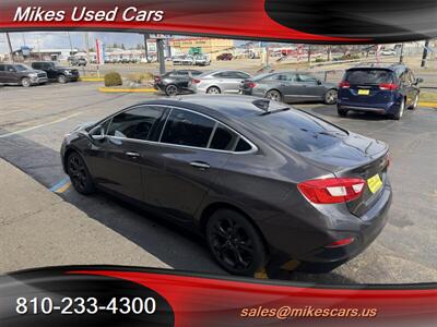 2017 Chevrolet Cruze Premier Auto   - Photo 8 - Flint, MI 48503