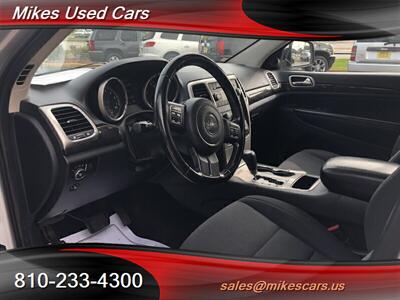 2011 Jeep Grand Cherokee Laredo   - Photo 72 - Flint, MI 48503