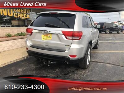 2011 Jeep Grand Cherokee Laredo   - Photo 66 - Flint, MI 48503