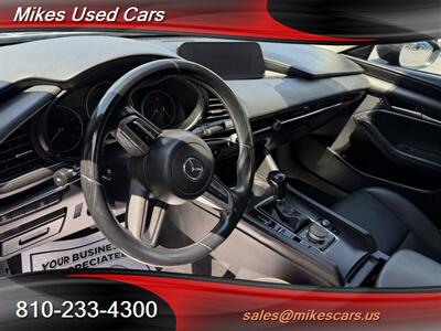 2021 Mazda Mazda3 Sedan Select - Photo 10 - Flint, MI 48503