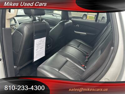 2011 Ford Edge SEL   - Photo 8 - Flint, MI 48503
