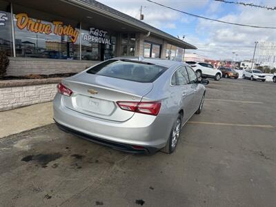 2020 Chevrolet Malibu LT - Photo 12 - Flint, MI 48503
