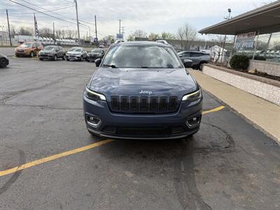 2019 Jeep Cherokee Latitude Plus   - Photo 3 - Flint, MI 48503