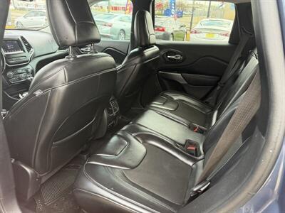 2019 Jeep Cherokee Latitude Plus   - Photo 8 - Flint, MI 48503