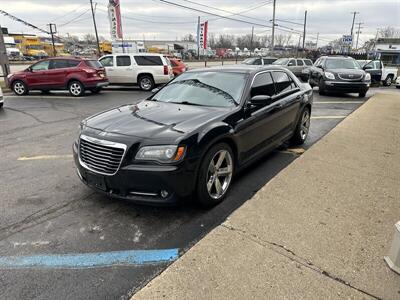 2012 Chrysler 300 Series S V6 - Photo 6 - Flint, MI 48503