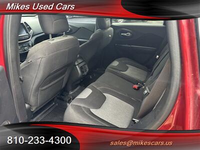 2014 Jeep Cherokee Latitude   - Photo 8 - Flint, MI 48503