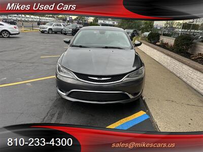2015 Chrysler 200 Limited - Photo 3 - Flint, MI 48503